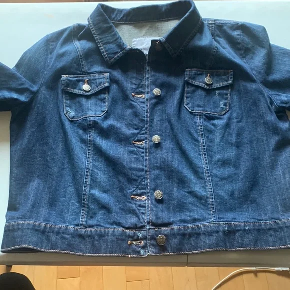 Old Navy Womens Denim Jacket XL - Picture 1 of 3